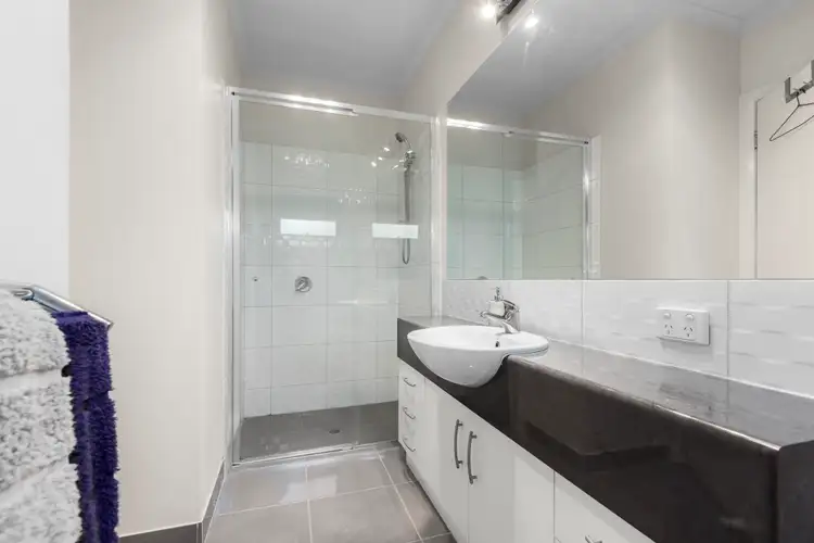 Sixth view of Homely house listing, 7 Aston Court, Echuca VIC 3564