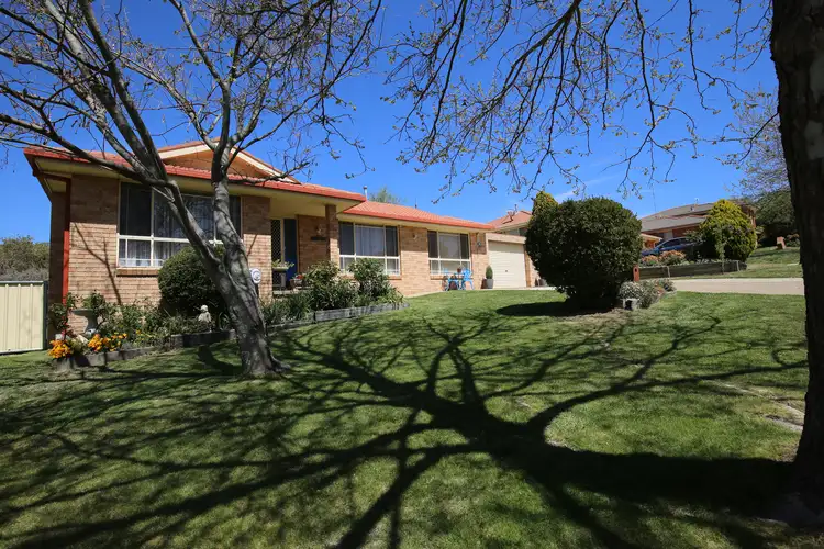 6 Agland Crescent, Orange NSW 2800