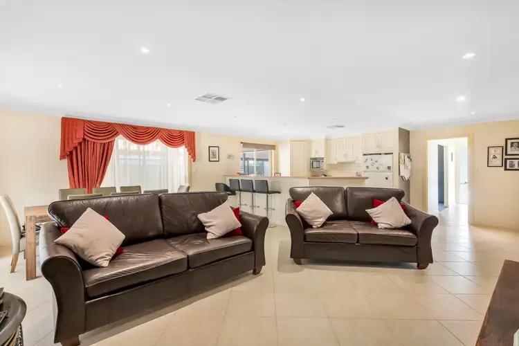Fifth view of Homely house listing, 26 Elizabeth Crescent, Hallett Cove SA 5158