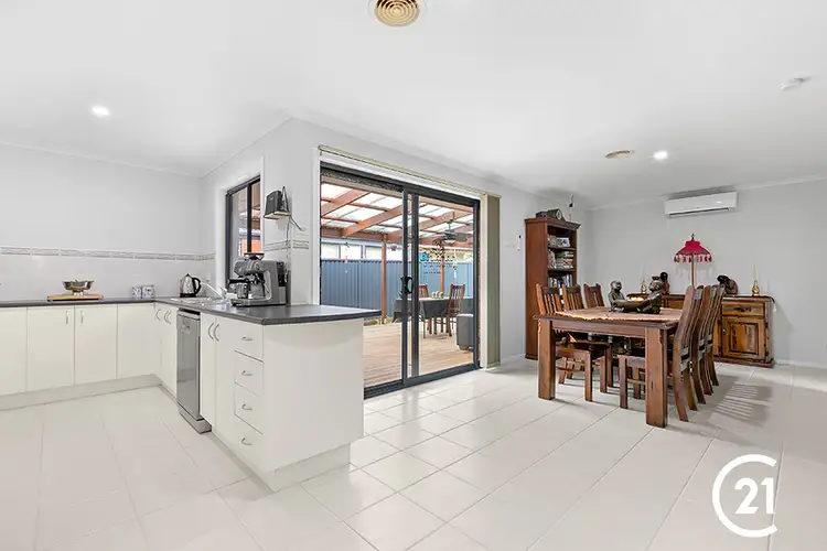 Fifth view of Homely house listing, 25 Stringy Bark Circuit, Pakenham VIC 3810