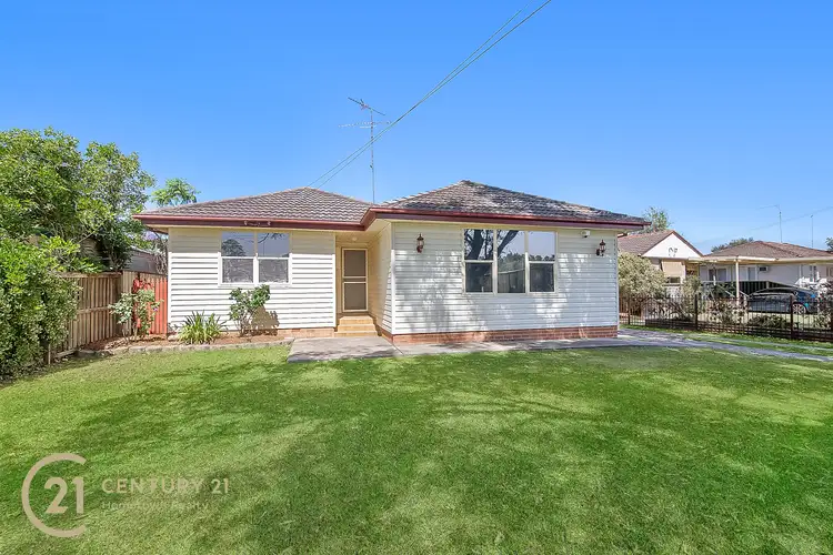 2 Reynolds Avenue, Hobartville NSW 2753