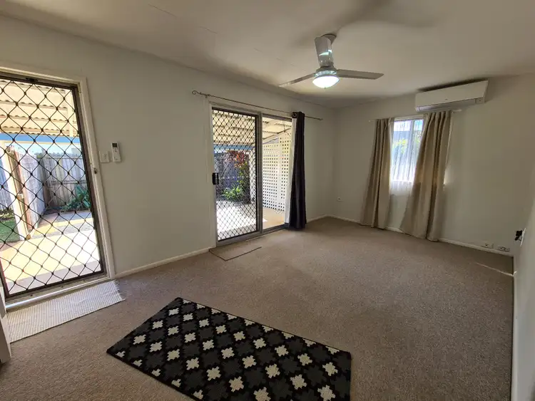Fifth view of Homely house listing, 2/220 Prince Edward Pde, Scarborough QLD 4020