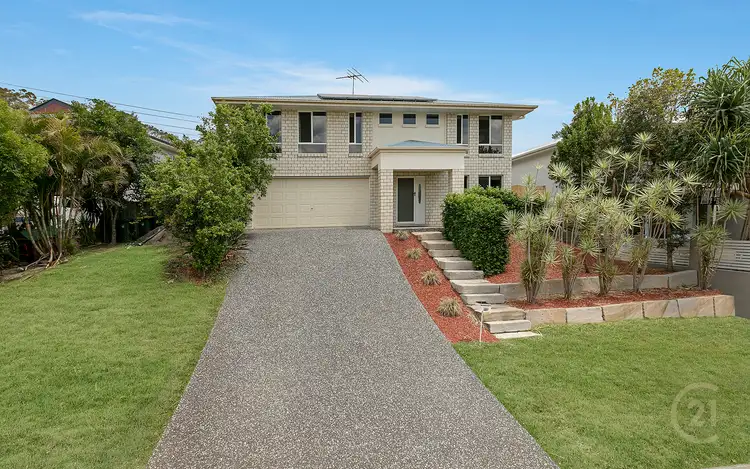 15 Oaklands, Upper Kedron QLD 4055