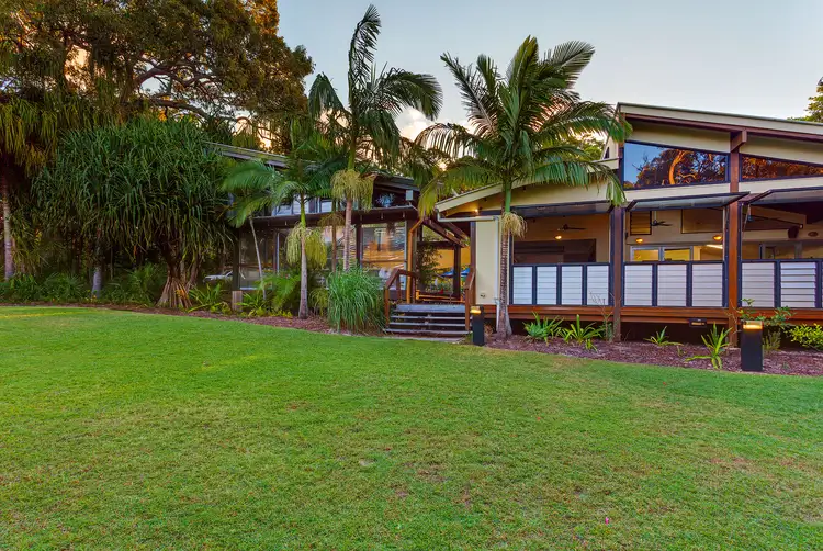 3-5 Wyvern Road, Rainbow Beach QLD 4581