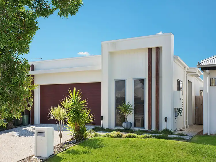 5 Stradbroke Street, Mountain Creek QLD 4557