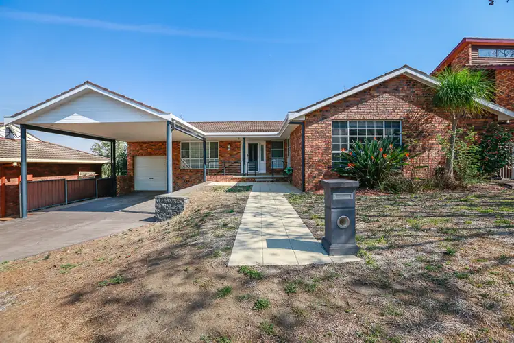 7 Jacaranda Place, Tamworth NSW 2340