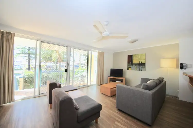 10 Alexandra Avenue, Mermaid Beach QLD 4218