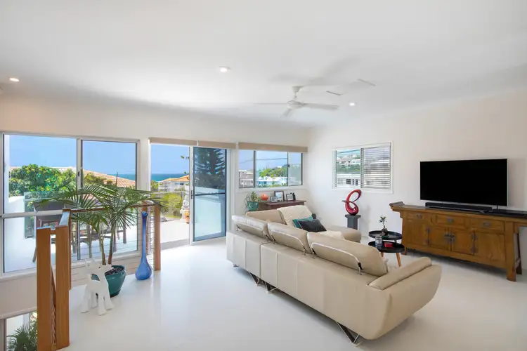 Fifth view of Homely unit listing, 1/6 Sobraon Street, Sunrise Beach QLD 4567