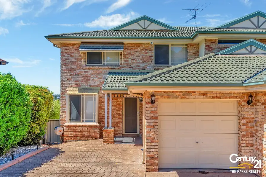 Main view of Homely semi-detached listing, 1/19 Davina Crescent, Cecil Hills NSW 2171