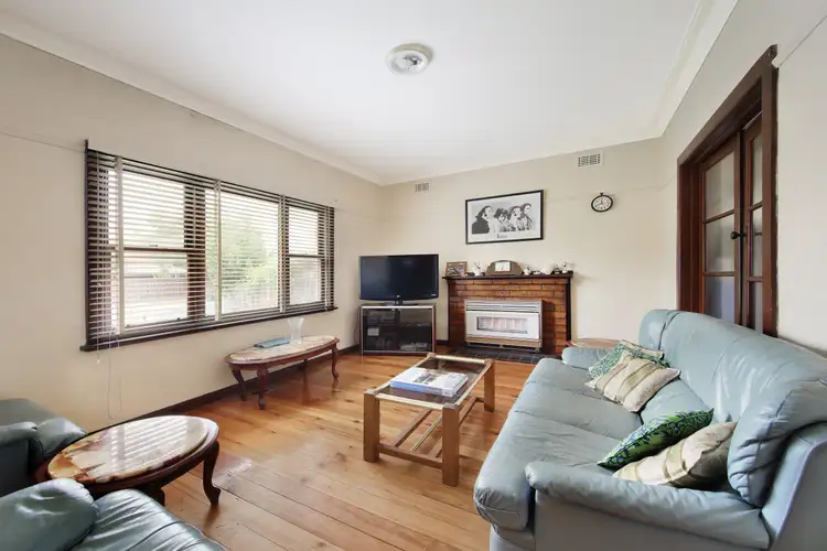 Fourth view of Homely house listing, 1 Lahona Avenue, Bentleigh East VIC 3165