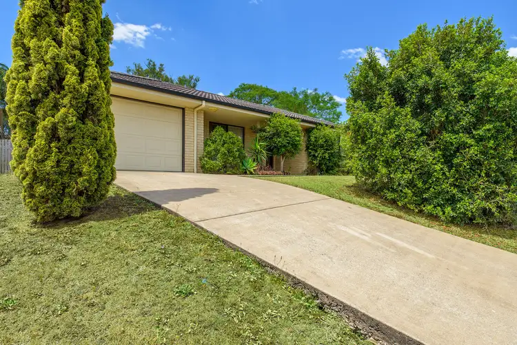 19 Castlereagh Court, Southside QLD 4570