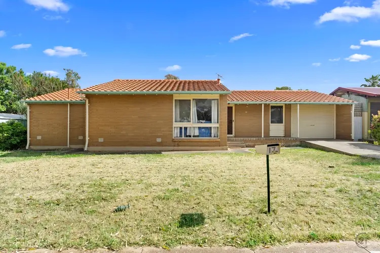 17 Cecilia Road, Christie Downs SA 5164