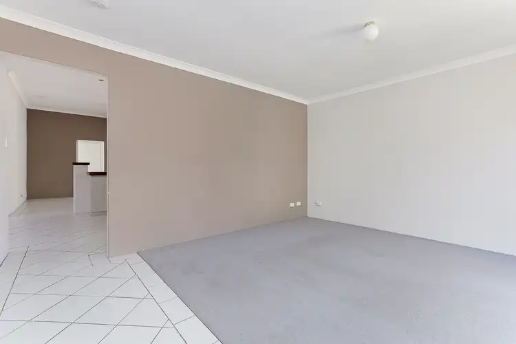 Fifth view of Homely house listing, 15 Elkington Mews, Clarkson WA 6030