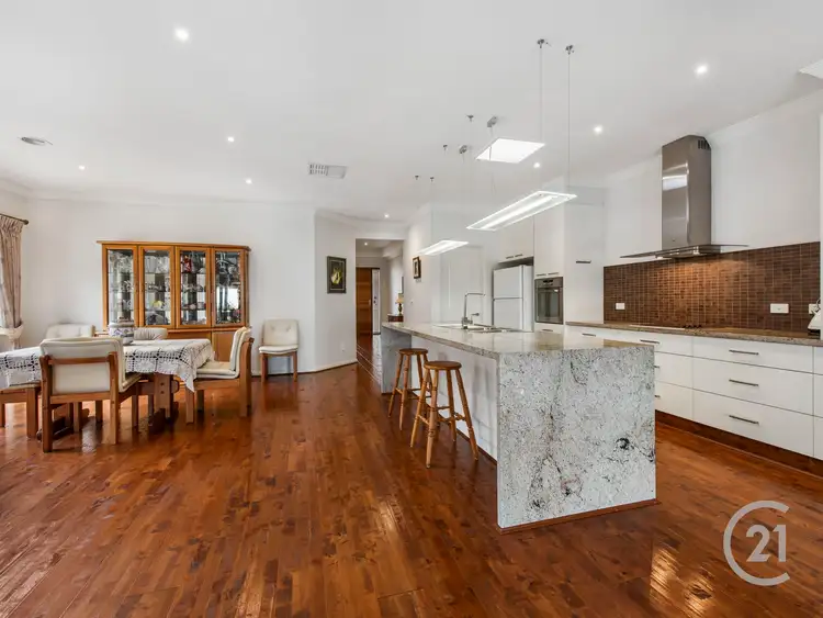 Second view of Homely house listing, 6 Casey Court, Pakenham VIC 3810