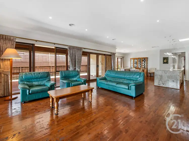 Fourth view of Homely house listing, 6 Casey Court, Pakenham VIC 3810