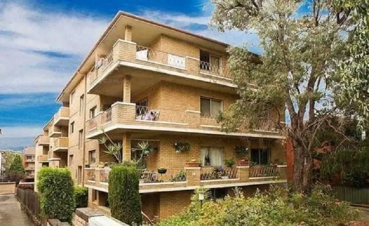 8/61 Wolseley Street, Bexley NSW 2207