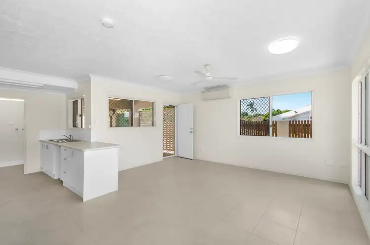 Second view of Homely townhouse listing, 6/37 Lindsay Street, Rosslea QLD 4812