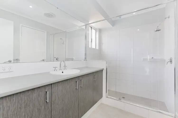 Fifth view of Homely house listing, 10 Undosa Chase, Jindalee WA 6036