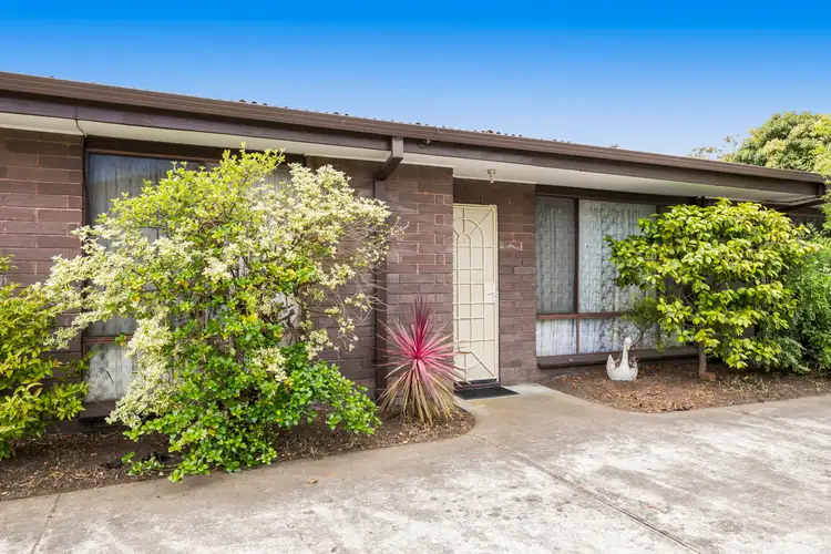 2/17 McCallum Street, Hastings VIC 3915