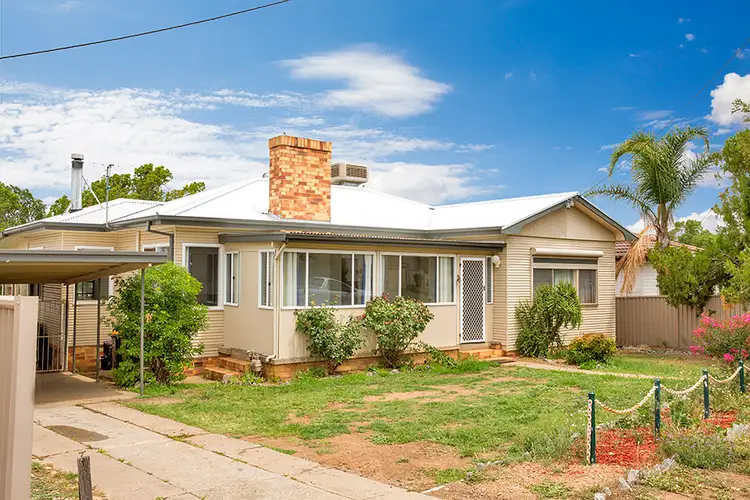 16 Jill Street, Tamworth NSW 2340