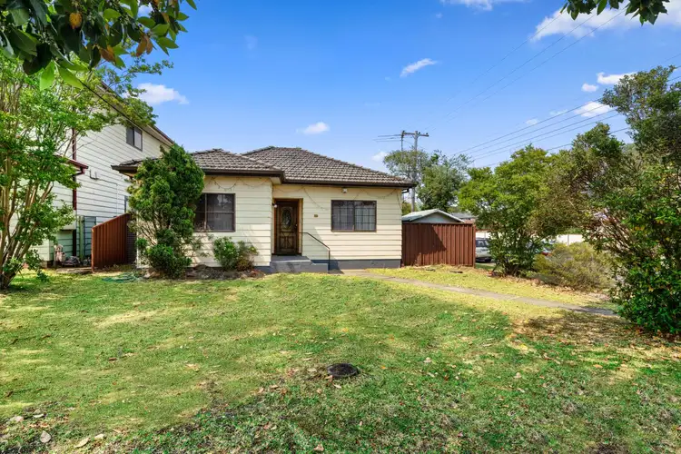 17 Henderson Avenue, Panania NSW 2213