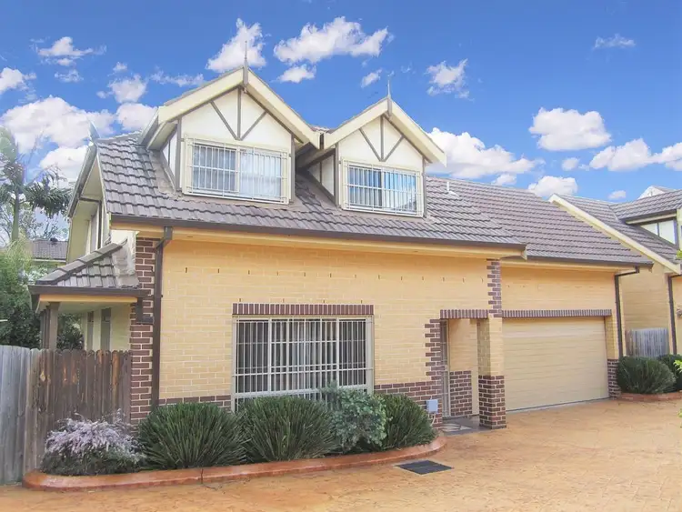 1/9 Barlow Street, Cambridge Park NSW 2747