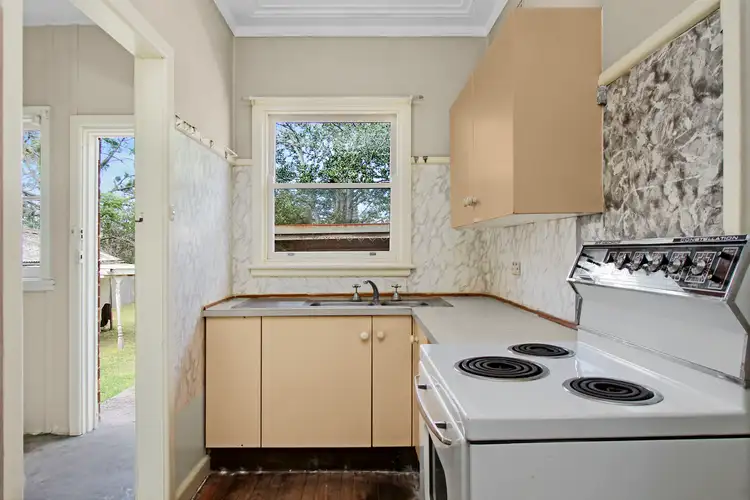 Fifth view of Homely house listing, 7 Sixth Avenue, Seven Hills NSW 2147