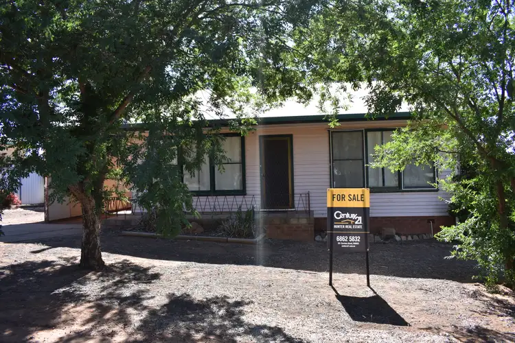 20 Weston Street, Parkes NSW 2870