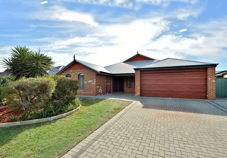 16 Jimjam Crescent, Ravenswood WA 6208