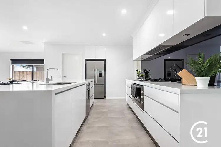 Fifth view of Homely house listing, 21 Marsanne Drive, Moama NSW 2731