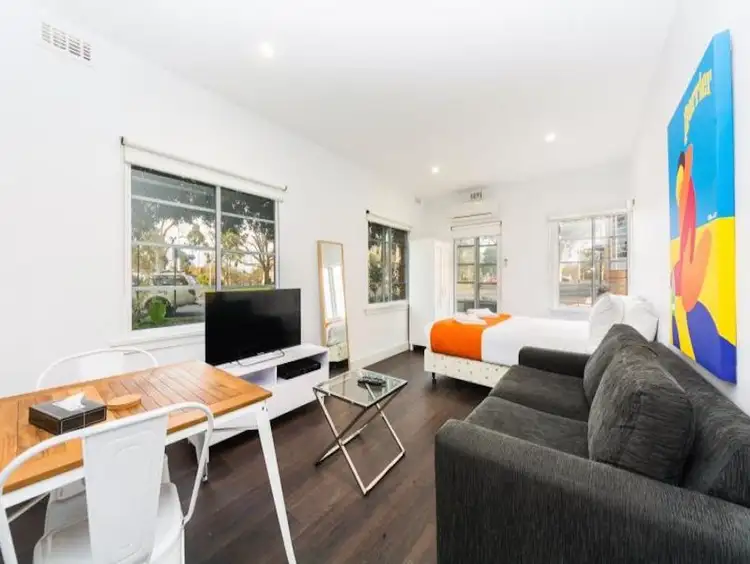 Third view of Homely flat listing, 2/2-4 Garden Avenue, East Melbourne VIC 3002