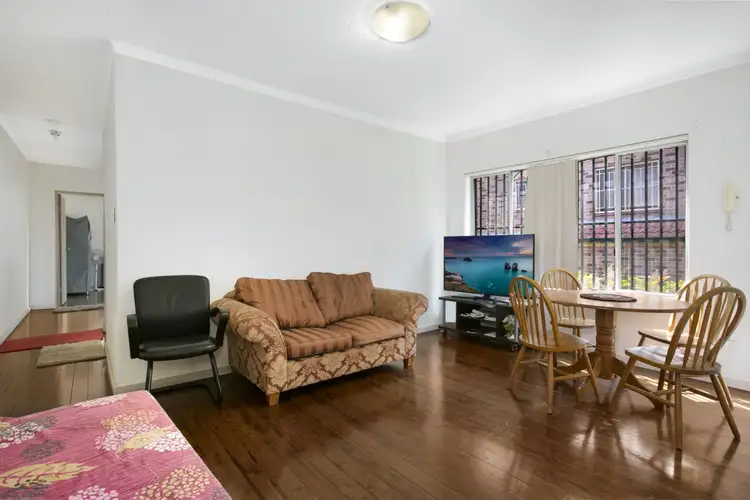 4/7 Shadforth St, Wiley Park NSW 2195