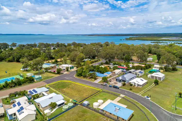 10 Snapper Drive, Poona QLD 4650