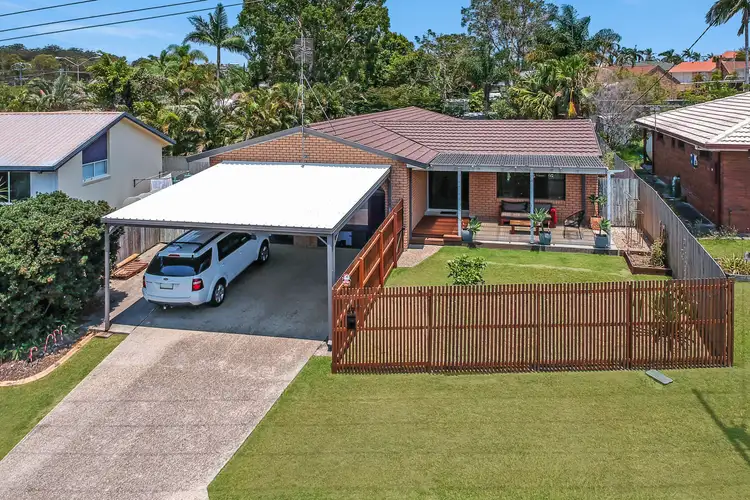 42 Pozieres Crescent, Aroona QLD 4551