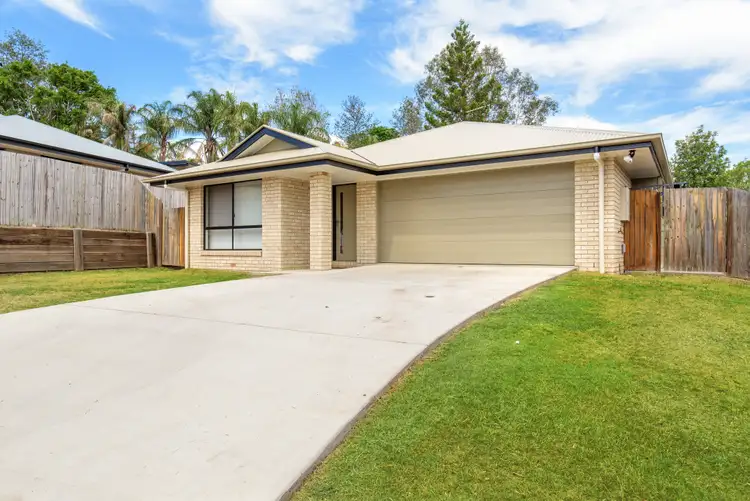 13 Trafalgar Court, Southside QLD 4570