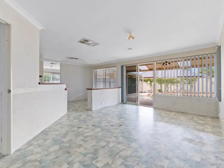 Second view of Homely house listing, 4 Spears Court, Gosnells WA 6110