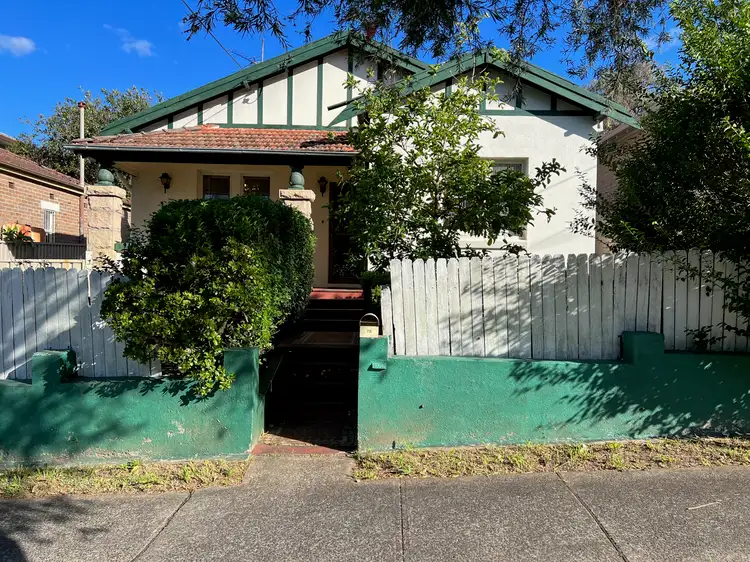 75 Warialda Street