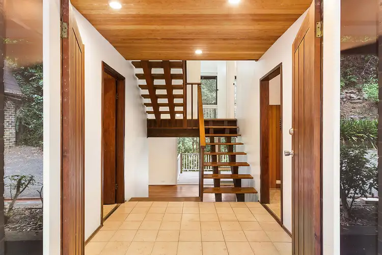99 Campbell Drive, Wahroonga NSW 2076
