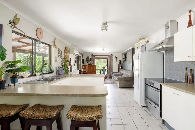 209 Lynne Drive, Curra QLD 4570