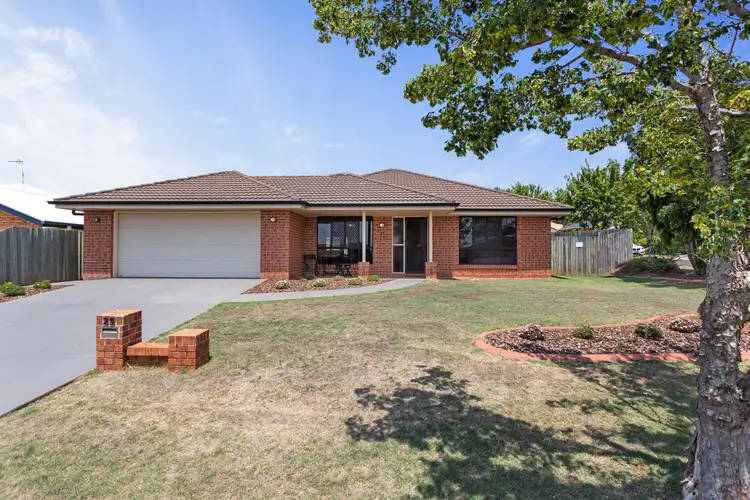 25 Ravenscourt Street, Centenary Heights QLD 4350