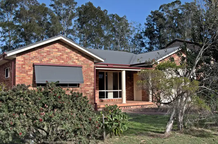 9 Albatross Ave, Hawks Nest NSW 2324