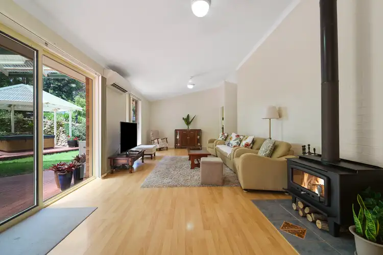 Third view of Homely house listing, 8 Lorikeet Court, Tingira Heights NSW 2290