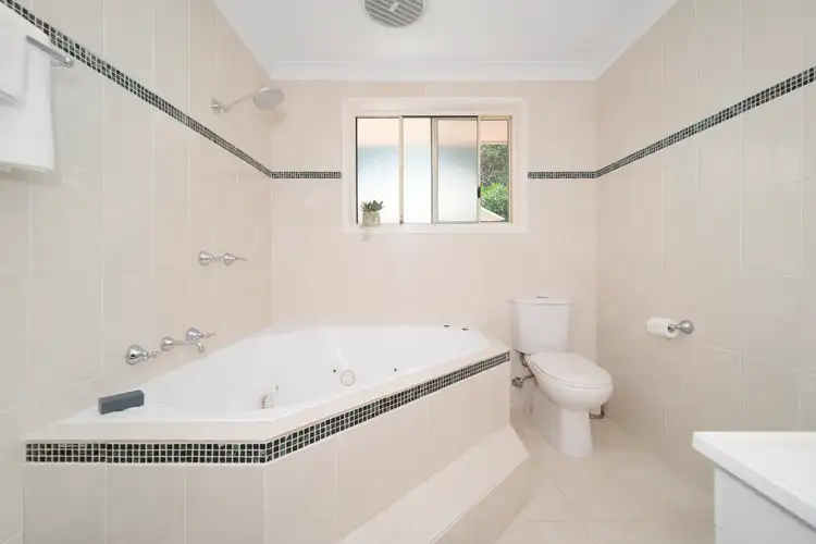 Sixth view of Homely house listing, 8 Lorikeet Court, Tingira Heights NSW 2290