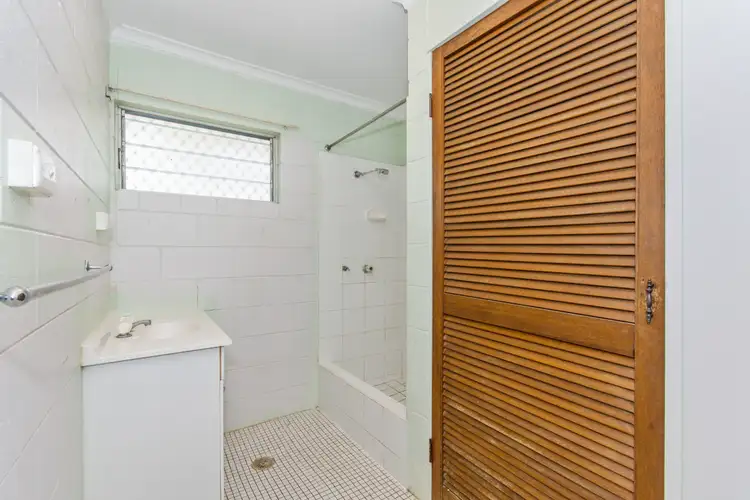 Fifth view of Homely semi-detached listing, 6 Dalton Street, Wulguru QLD 4811
