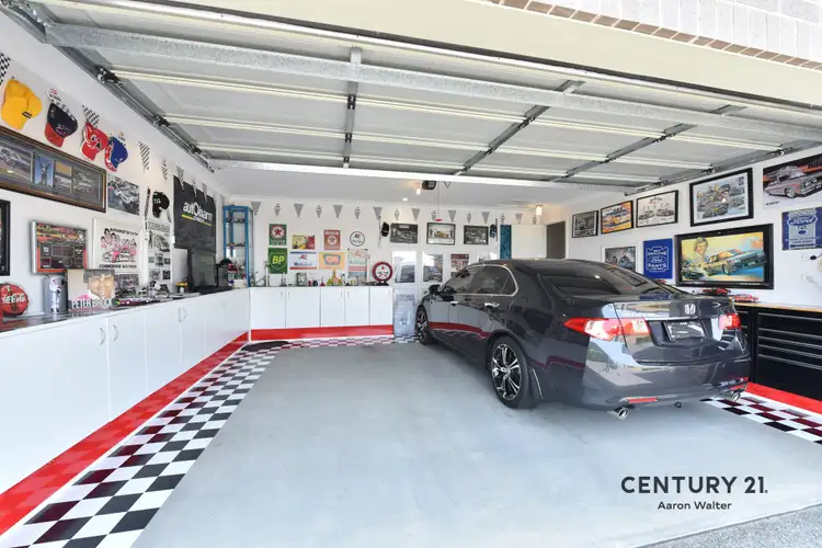 Second view of Homely house listing, 6 Perly Grove, Cameron Park NSW 2285