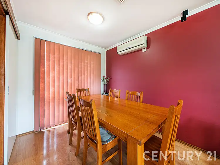 Fifth view of Homely house listing, 8 Alaster Court, Hampton Park VIC 3976