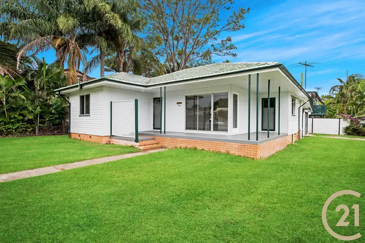 67 Griffith Road, Scarborough QLD 4020