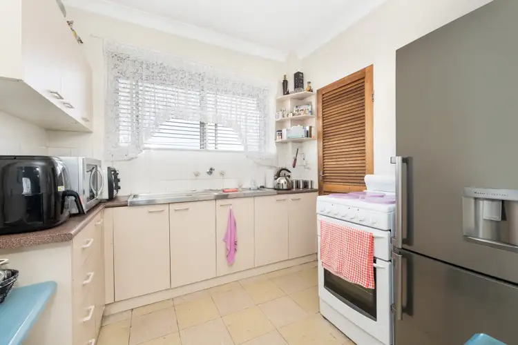 Sixth view of Homely block of units listing, 46 Rowe Ave, Lurnea NSW 2170