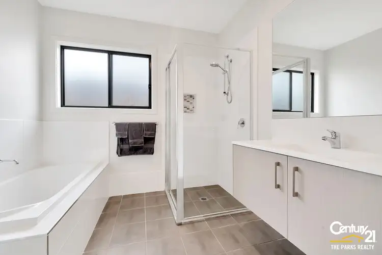 Fifth view of Homely house listing, 4 Silvester Way, Gledswood Hills NSW 2557