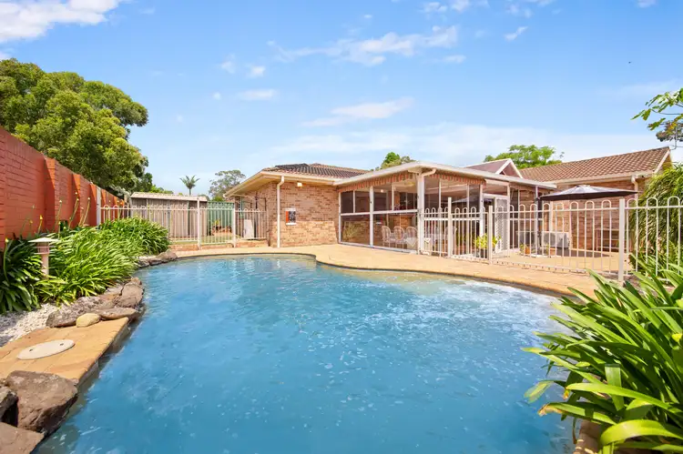 15 Baudin Close, Illawong NSW 2234